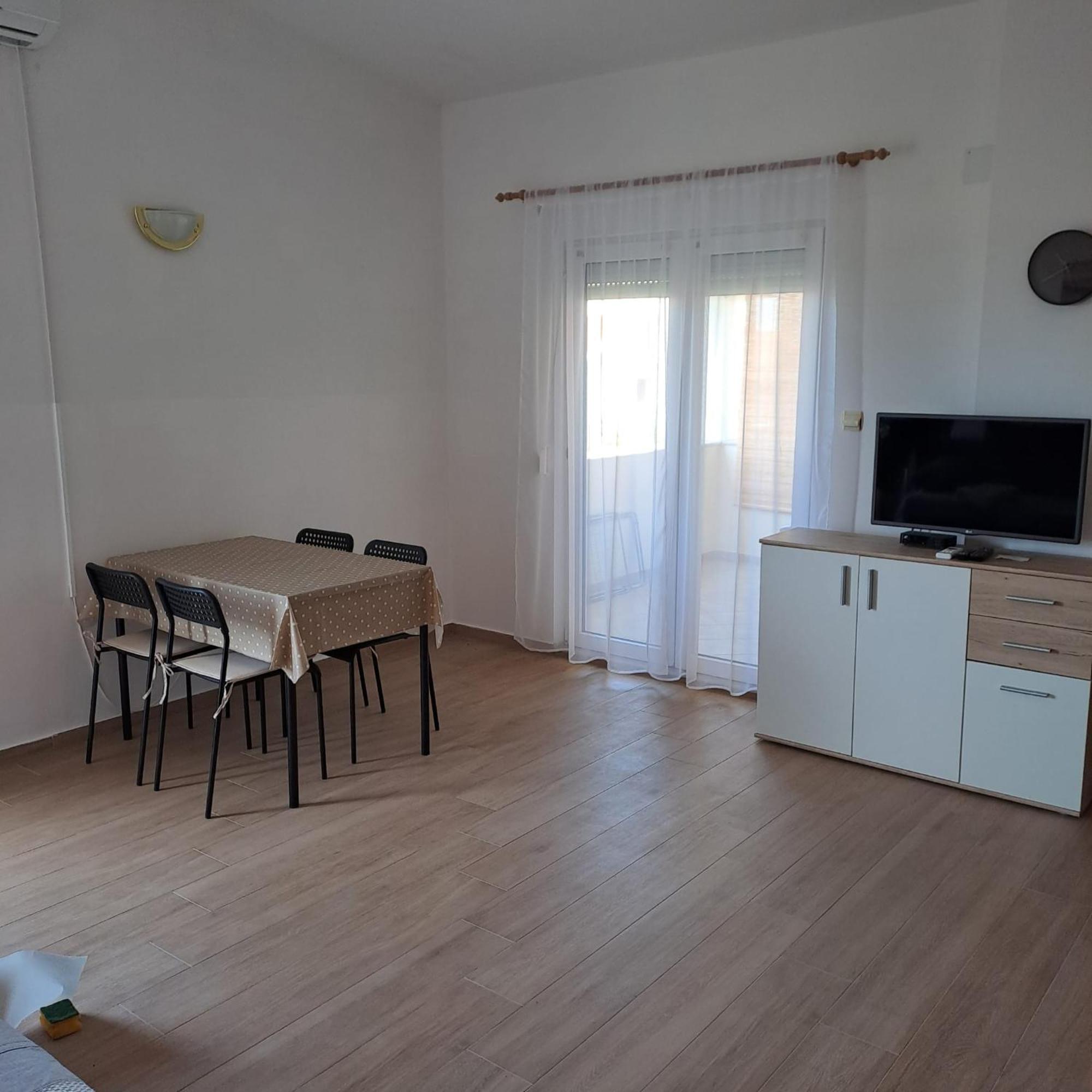 Apartments Cecilija 포블랴나 외부 사진